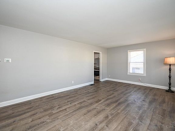 4th image of 1059 Elda Ln