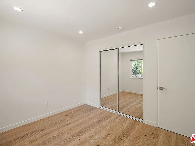 10311 Clusterberry Ct — Photo 21