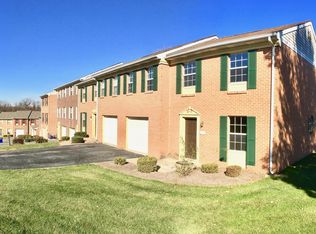 602 Apple Valley Dr, Red Lion, PA 17356