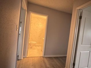 3720 Theresa St #8, Pensacola, FL 32505