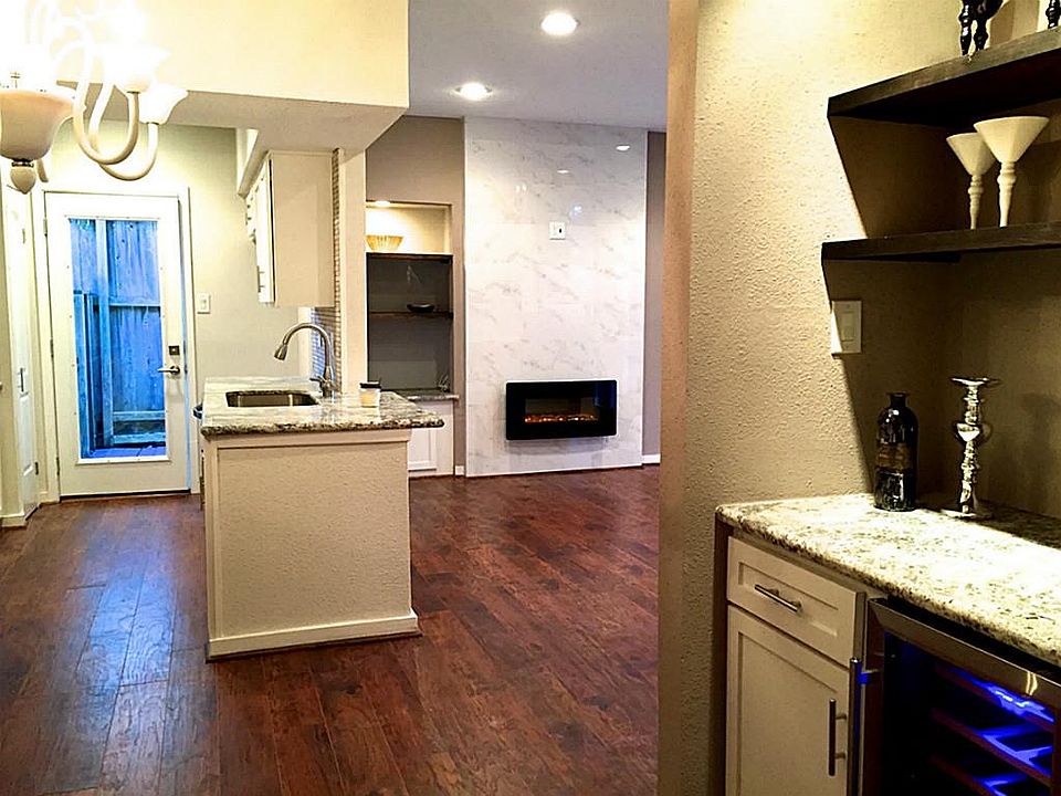 1st image of 1881 Bering Dr APT 58