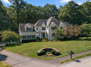 14 Falcon Ridge Dr, Hopkinton, MA 01748