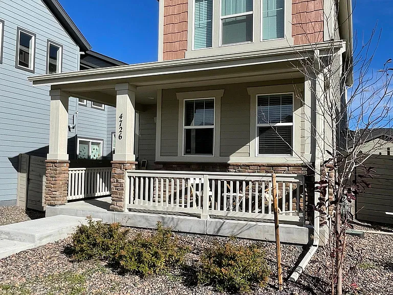 4726 Jasper St — Photo 2