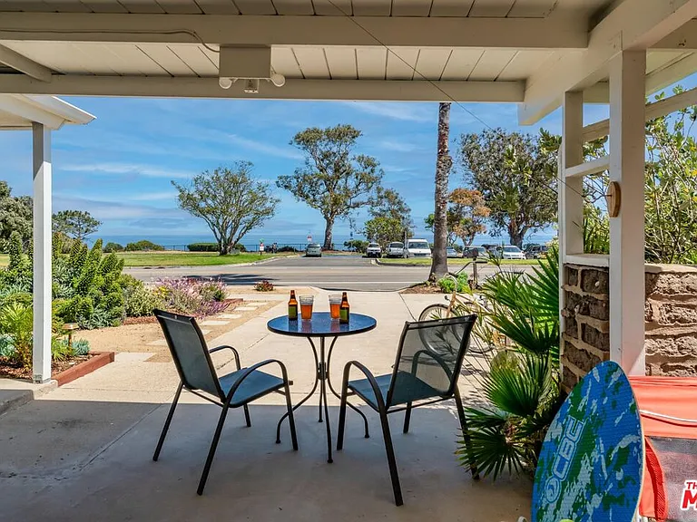 1214 Shoreline Dr — Photo 37