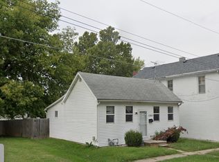 1323 N 8th St, Burlington, IA