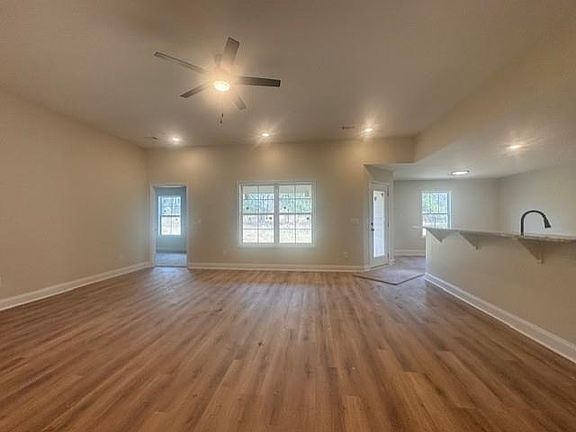 3rd image of 1880 Lee 239 Rd