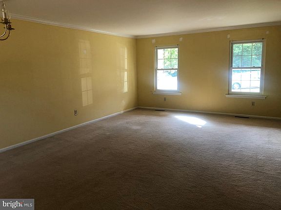3rd image of 34 W Kapok Dr