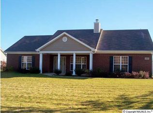 692 Elkwood Section Rd, Hazel Green, AL 35750