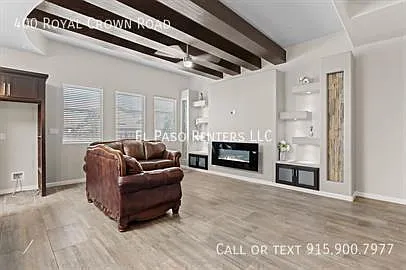 400 Royal Crown Rd — Photo 5
