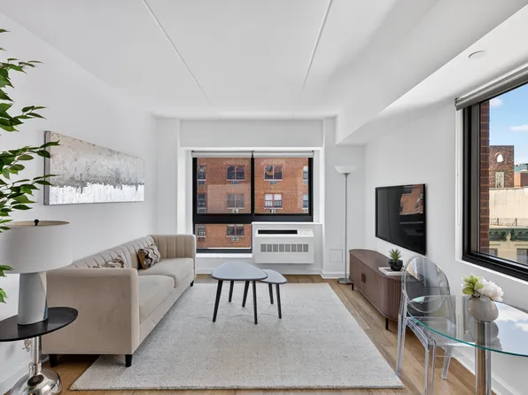 535 West 52nd Street image 1 of 6