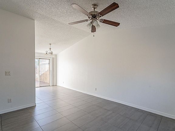 5th image of 3351 N 69th Dr Unit 39