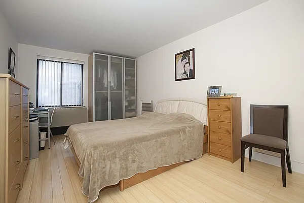 Sold by DJK Residential | media 14