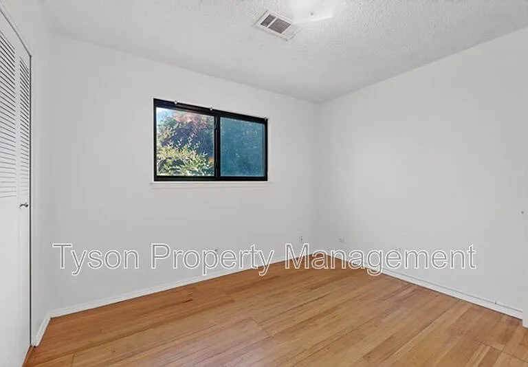 9509 Dona Marguerita Ave NE — Photo 24