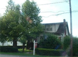 1042 Broad Ave, Belle Vernon, PA 15012