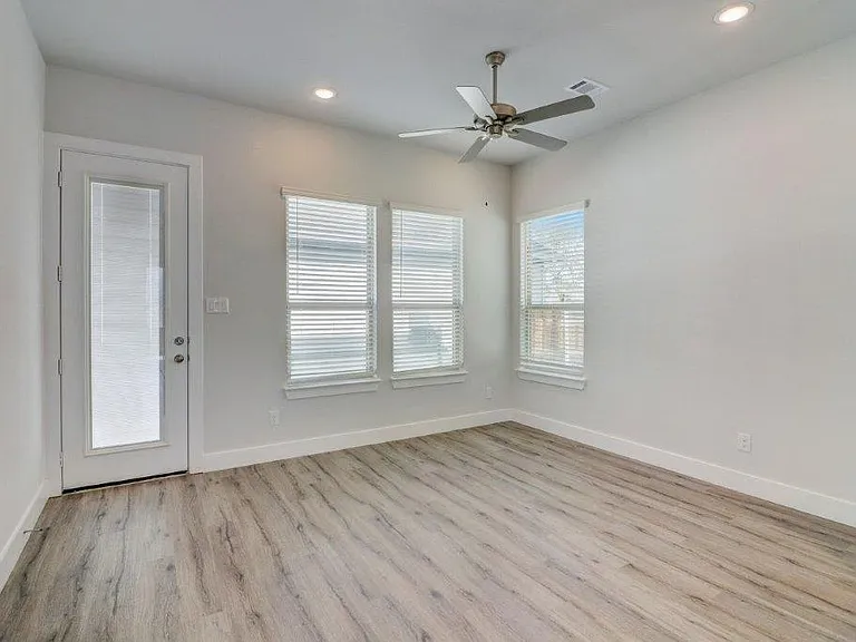 2501 Ascension Blvd — Photo 18