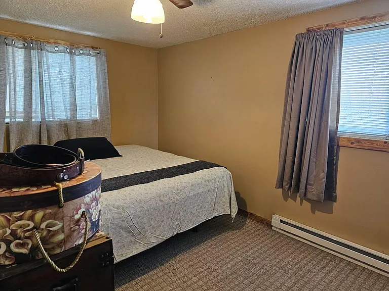 110 Western Ave — Photo 6