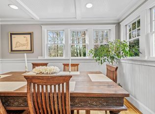 217 Phinneys Ln, Centerville, MA 02632