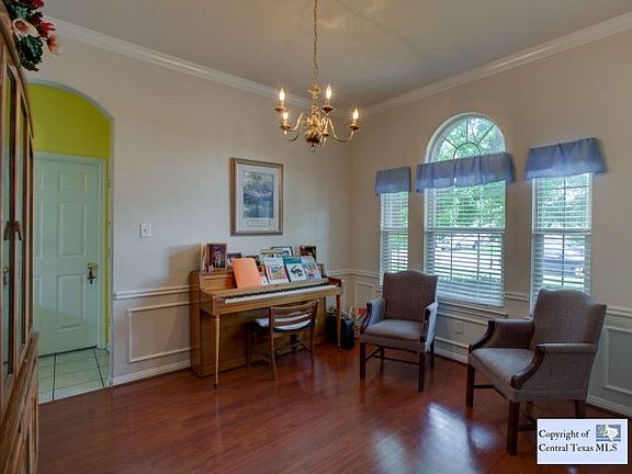 4th image of 538 E Walnut Heights Blvd