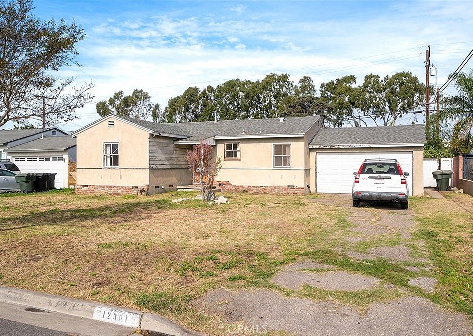 1st image of 12301 Granite Pl
