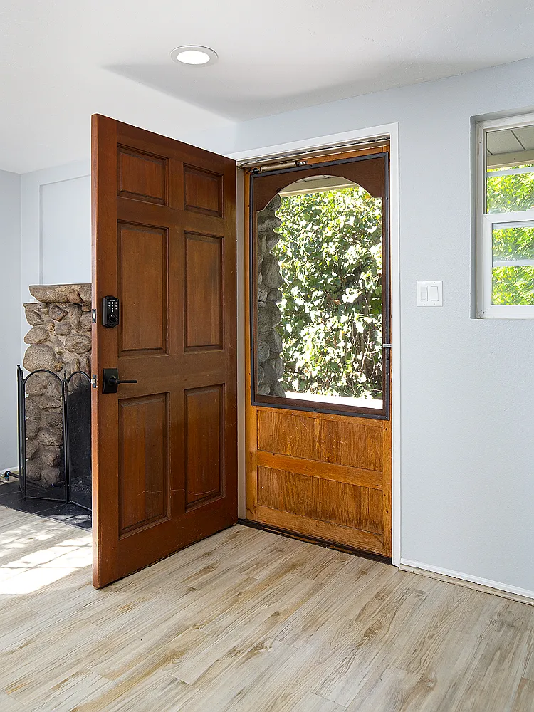 2 bed, 800 sqft, $3,495 — Photo 3