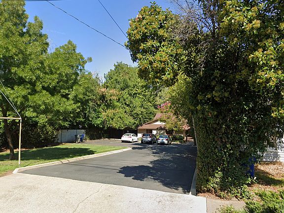 5th image of 2142 Butte St