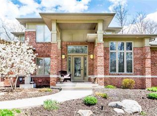 12027 Woodbourne Ct, Fort Wayne, IN 46845