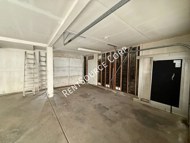 42456 Coronet Ct — Photo 25