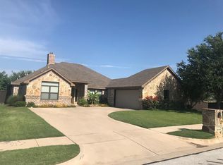 8000 Belchase Way, Arlington, TX 76001