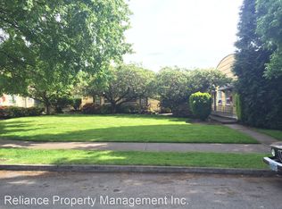 2114 SE Caruthers St APT 6, Portland, OR 97214