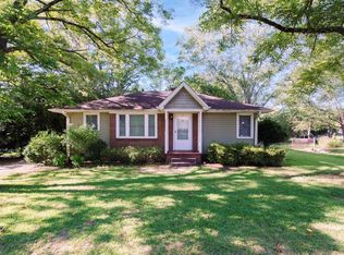 35 N Acres Dr, Greenville, SC 29609