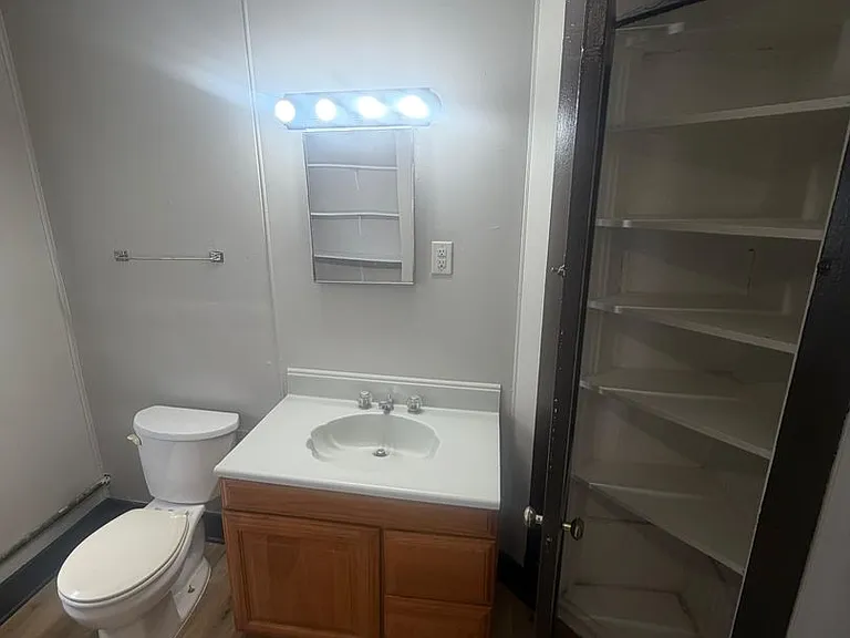 258 Carroll St — Photo 12