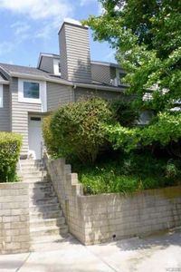 1085 Stravinsky Ln, Ventura, CA, 93003