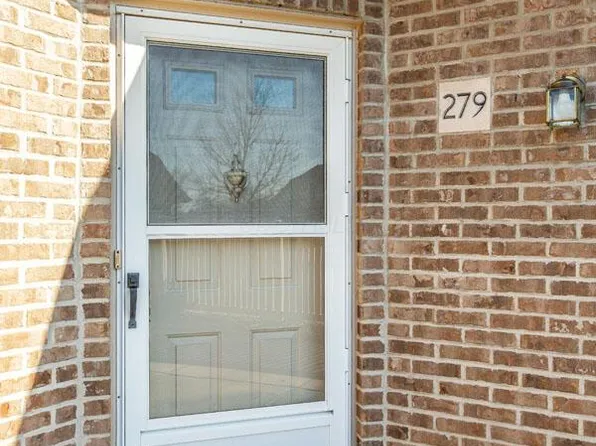 279 Pointe Pl, Westerville, OH 43082