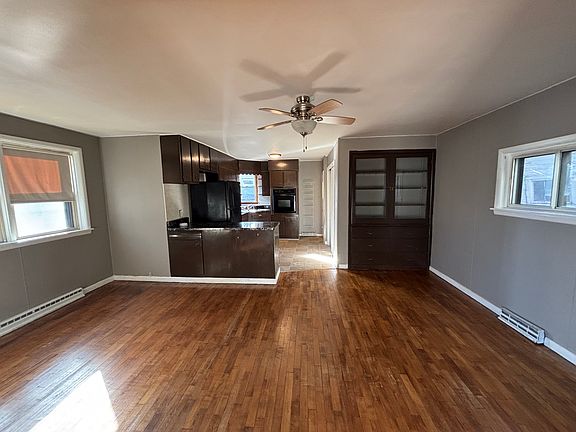 3rd image of 117 Western Ave