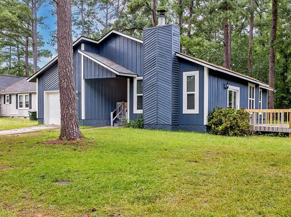 6035 Dalton Rd, Fayetteville, NC 28314