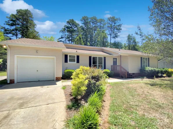 7833 Deer Track Dr, Denver, NC 28037