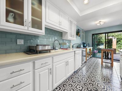 326 W Santa Elena Rd, Palm Springs, CA, 92262