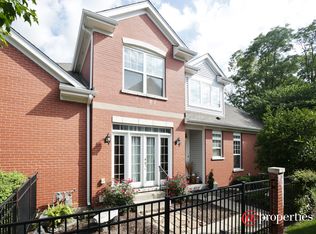 53 Lakebreeze Ct, Lake Zurich, IL 60047