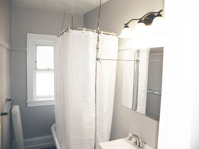 Bosworth Road Apartments — Photo 12
