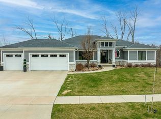 2715 Cornerstone Ct SE, Cedar Rapids, IA 52403