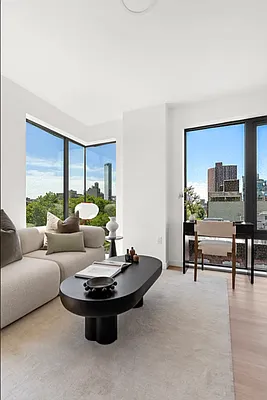 Living room, photo 1