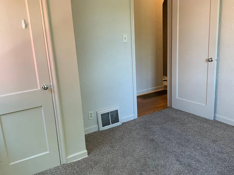 1342 Texas Ave — Photo 11