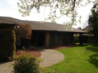 26256 Club Dr, Madera, CA 93638