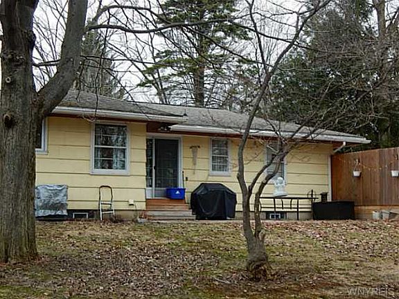 3rd image of 5251 Dorst Dr