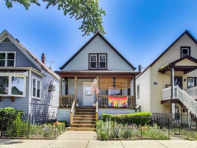 4123 N Richmond St, Chicago, IL, 60618