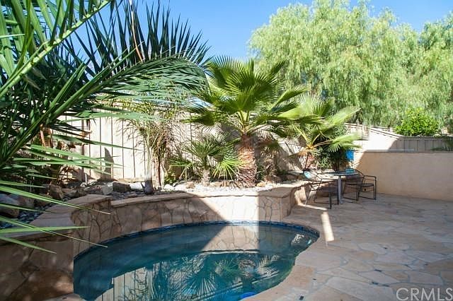 1st image of 32601 Winterberry Ln
