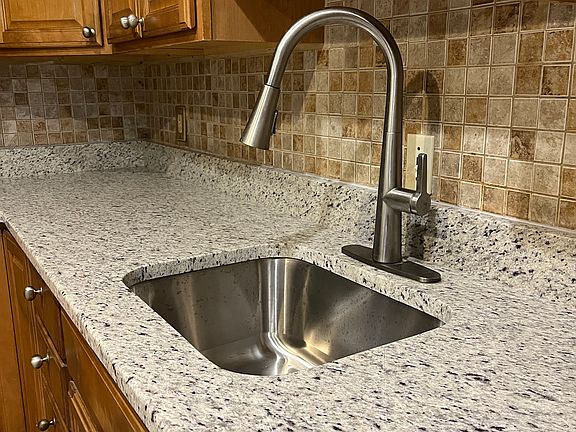 5th image of 709 Renner Rd #1A