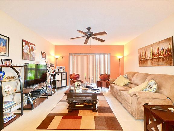 2nd image of 7850 Camino Real #O-319