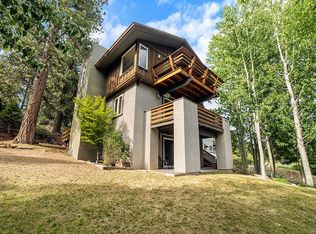 10725 Palisades Dr, Truckee, CA 96161
