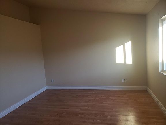 4th image of 5533 E Forge Ave